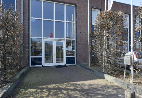 lorentzstraat4-ede-kantoor-eigen-entree